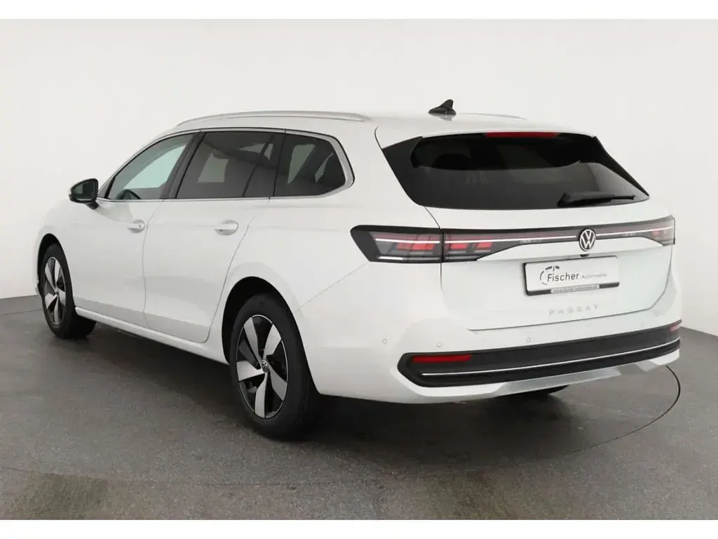 Gebraucht VW Passat Business 150 PS (110 kW) 2026 Weiss Kombi