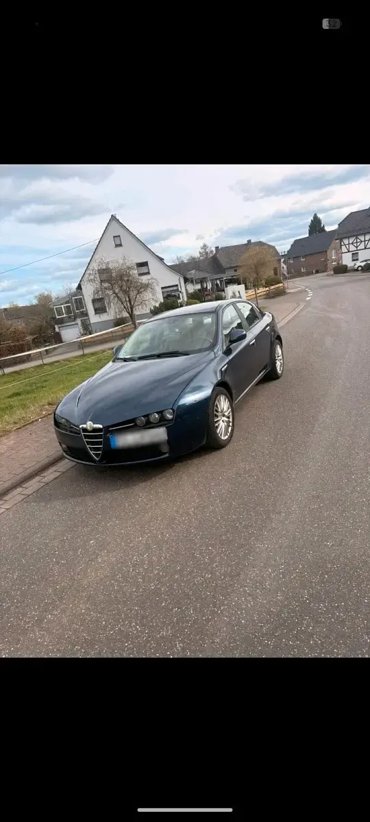 Gebraucht Alfa Romeo 159 170 PS (125 kW) 2009 Blau Limousine