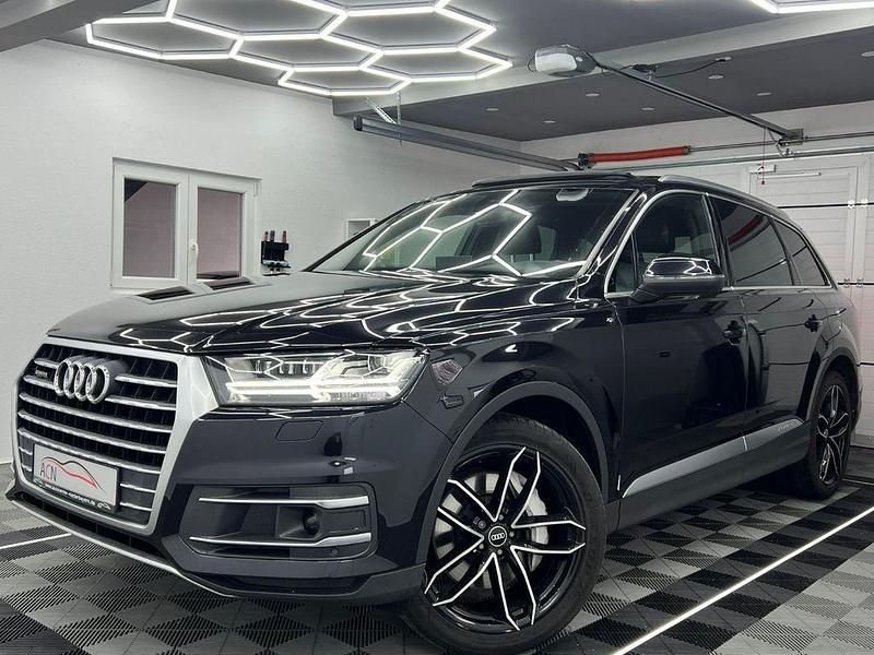 Schwarz Gebraucht 2018 Audi Q7 Sport SUV | 37.950 € (Etwas zu teuer) - Bild 1/4