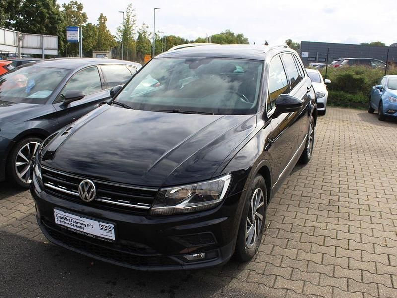 Schwarz Gebraucht 2018 VW Tiguan Sound SUV | 19.950 € (Guter Preis) - Bild 1/4