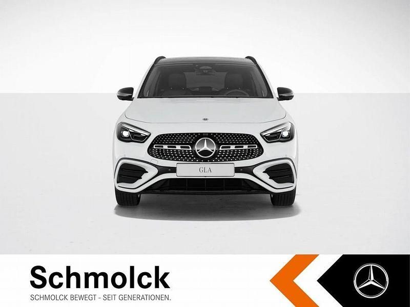 Gebraucht Mercedes GLA220 AMG 190 PS (139 kW) 2025 Weiß SUV