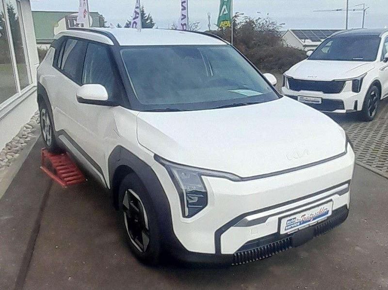 Schneeweiß Neu 2025 Kia EV3 SUV | 37.480 € - Bild 1/1