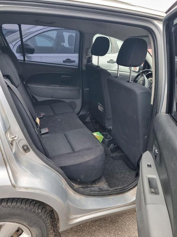 Gebraucht Subaru Justy 76 PS (55 kW) 2008 Silber Kleinwagen