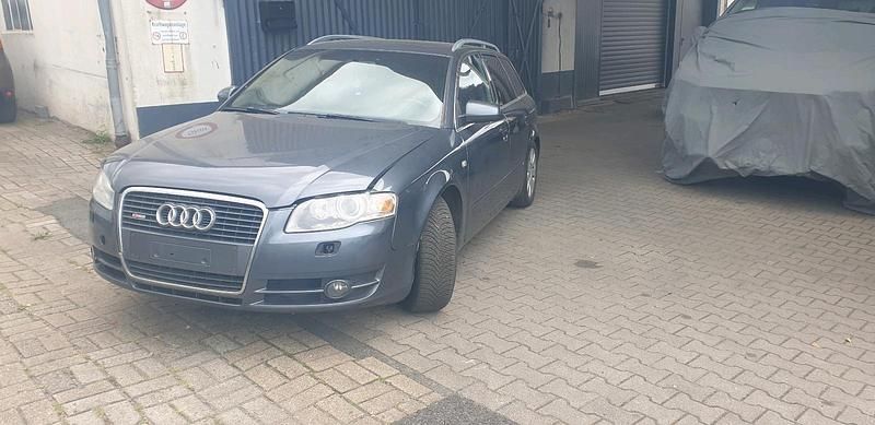 Grau Gebraucht 2006 Audi A4 S-Line Kombi | 1.550 € (Superpreis) - Bild 1/4