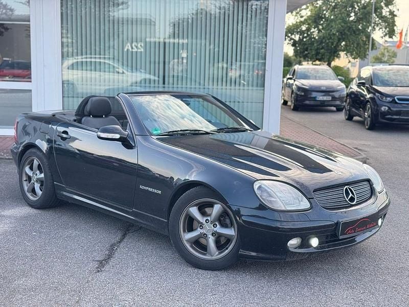 Schwarz Gebraucht 2002 Mercedes SLK230 Cabrio | 2.975 € (Superpreis) - Bild 1/4