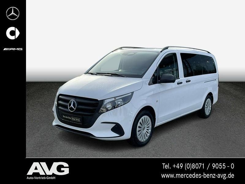 Arktikweiß Gebraucht 2024 Mercedes Vito Kombi | 52.500 € - Bild 1/4