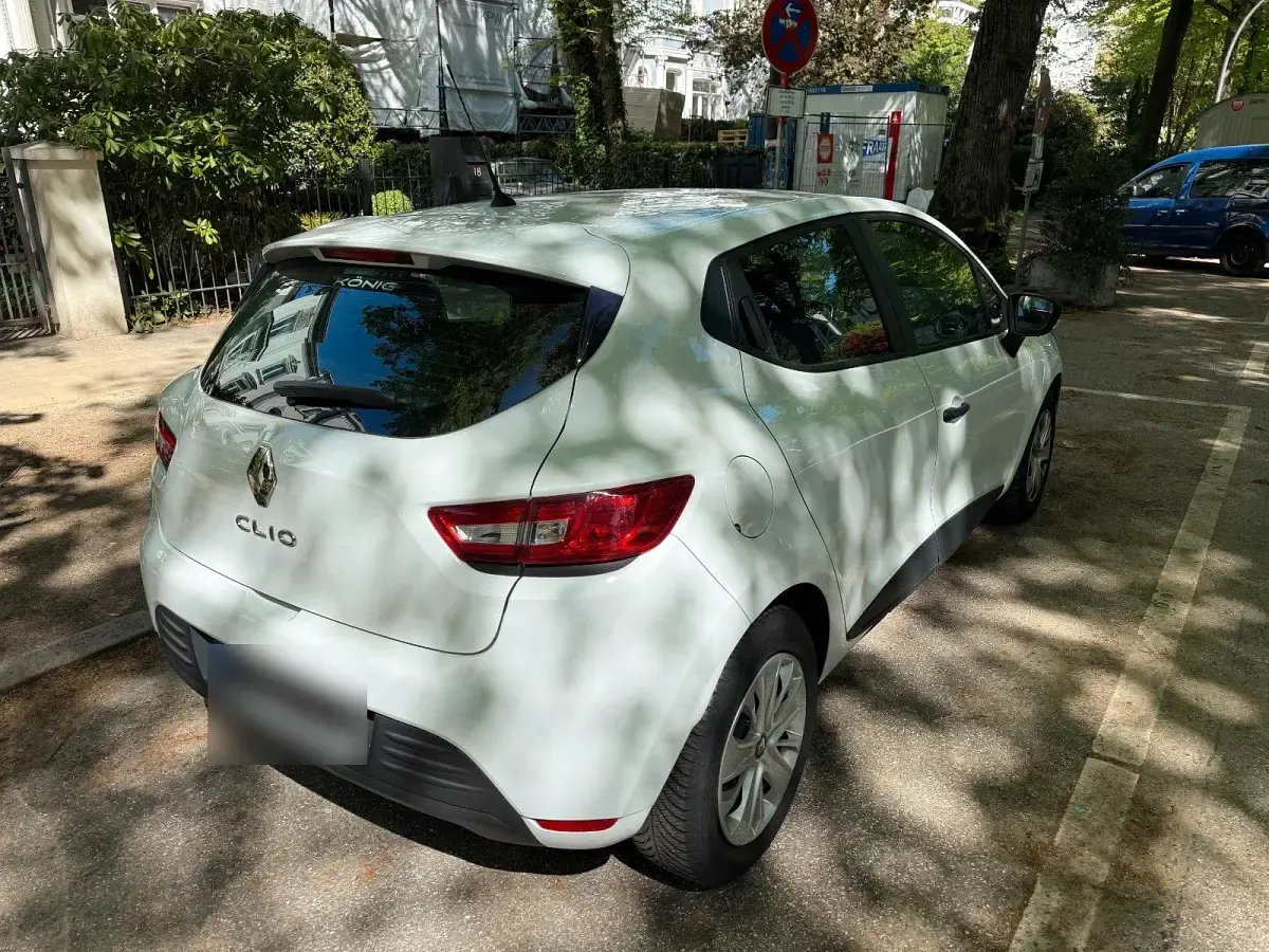 Gebraucht Renault Clio IV Life 75 PS (55 kW) 2019 Weiß Kleinwagen