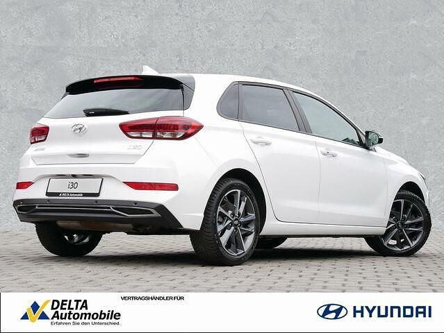 Gebraucht Hyundai i30 Edition 30+ 160 PS (117 kW) 2022 Polar white / sol Limousine