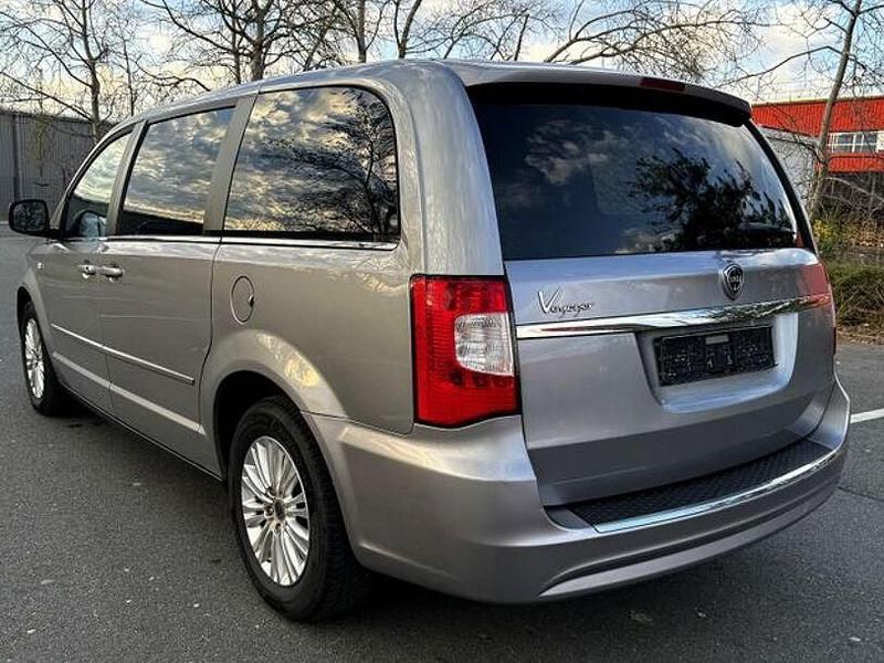 Gebraucht Lancia Voyager 80 PS (58 kW) 2014 Andere Van / Kleinbus