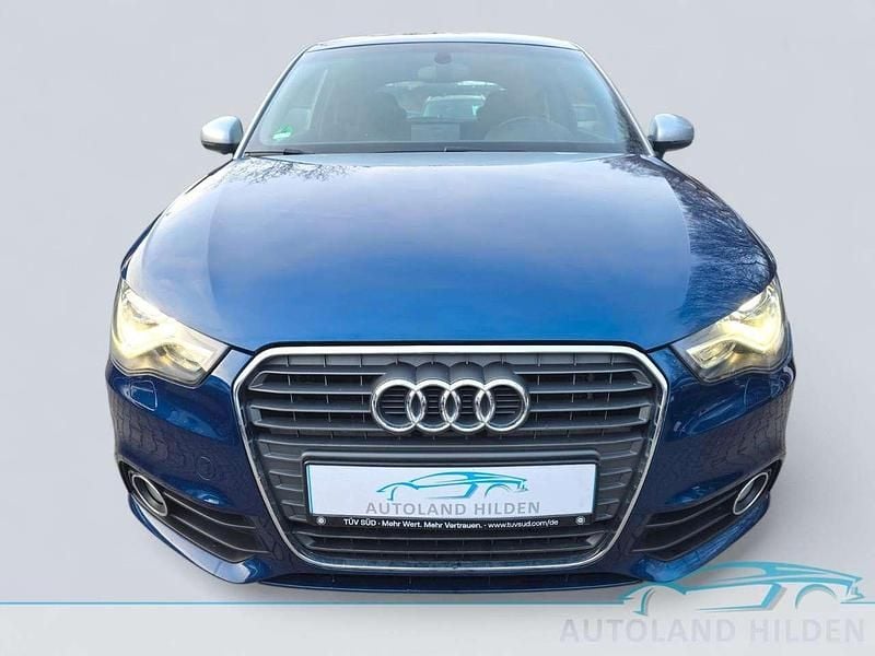 Gebraucht Audi A1 Ambition 90 PS (66 kW) 2014 Scubablau Kleinwagen