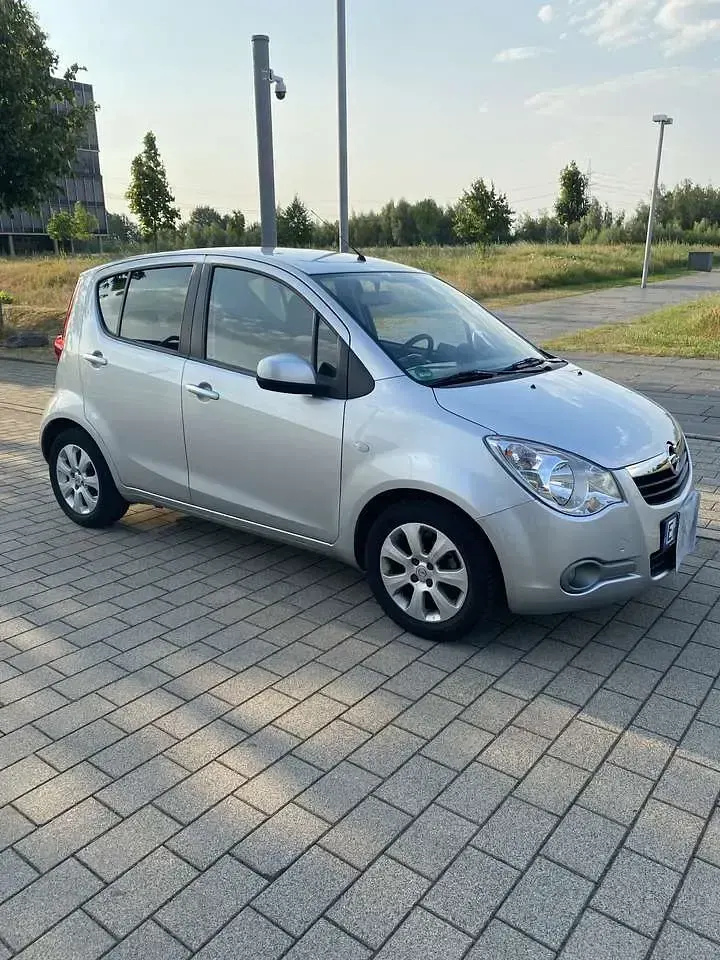 Gebraucht Opel Agila Edition 65 PS (47 kW) 2008 Grau Kleinwagen