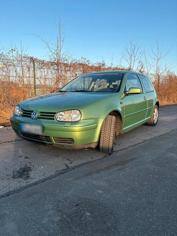 Gebraucht VW Golf III 100 PS (73 kW) 1998 Grün Limousine