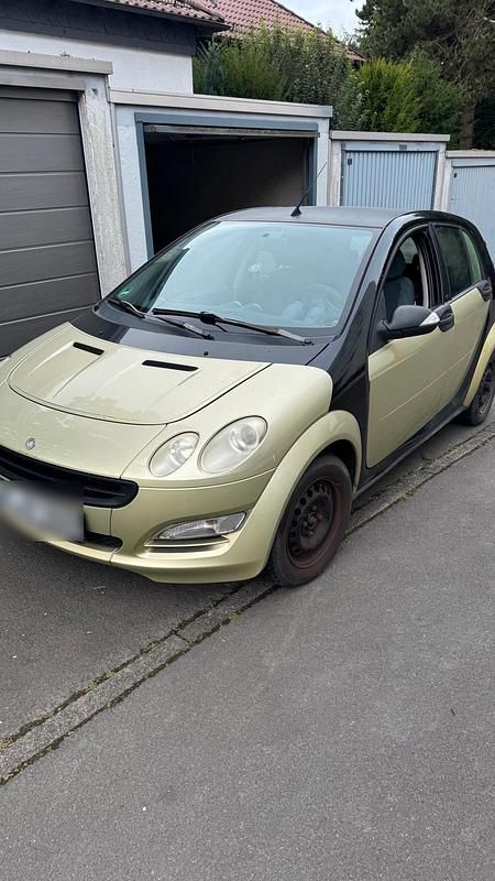 Grün Gebraucht 2004 Smart ForFour Kleinwagen | 400 € (Fairer Preis) - Bild 1/4