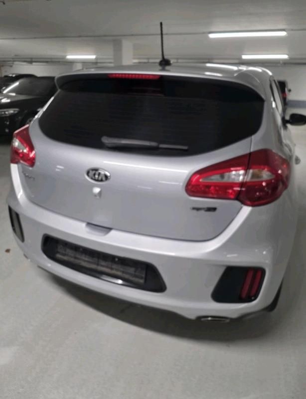 Gebraucht Kia Ceed GT GT 136 PS (100 kW) 2016 Silber Limousine