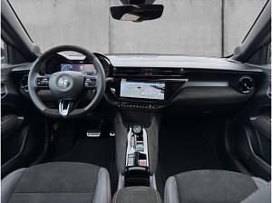 Neu Alfa Romeo Junior 114 kW (156 PS) 2026 Grau (grigio arese, metalliclackierung mit schwarz) SUV