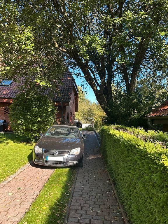 Schwarz Gebraucht 2007 VW Eos Cabrio | 5.750 € (Fairer Preis) - Bild 1/4