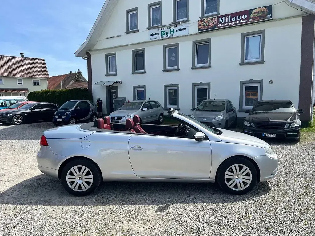Second-hand VW Eos 140 CP (102 kW) 2008 Argintiu Cabrio