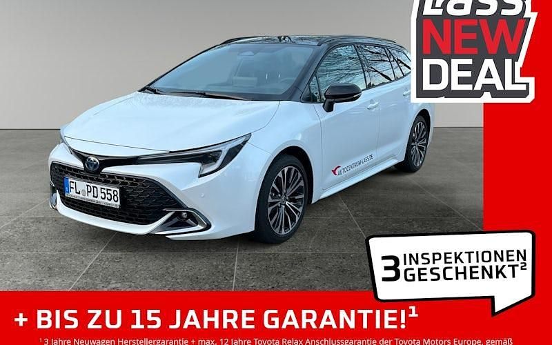 Weiß Gebraucht 2025 Toyota Corolla Kombi | 33.480 € (Teuer) - Bild 1/4