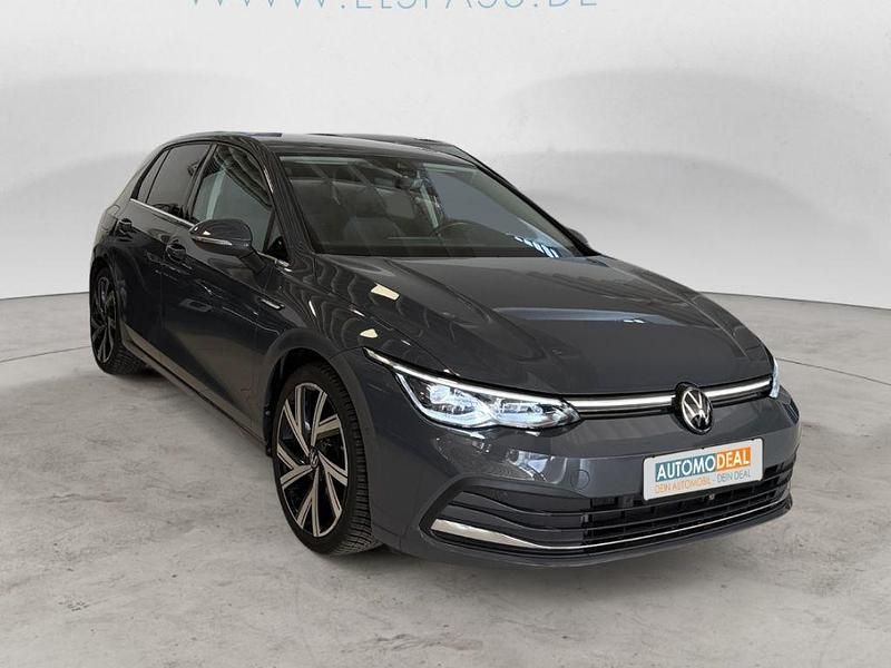 Gebraucht VW Golf VIII Style 190 PS (139 kW) 2022 Grau Limousine