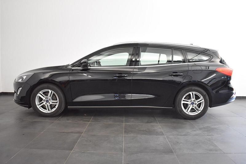 Agate black Gebraucht 2020 Ford Focus Cool & Connect Kombi | 10.990 € (Guter Preis) - Bild 1/4
