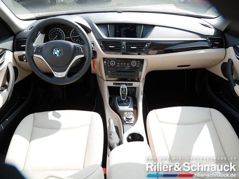Gebraucht BMW X1 xLine 184 PS (135 kW) 2012 Beige SUV