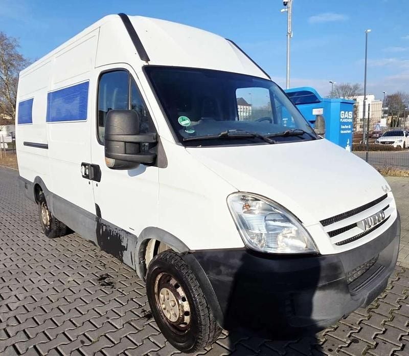 Gebraucht Iveco Daily 177 PS (130 kW) 2009 Van
