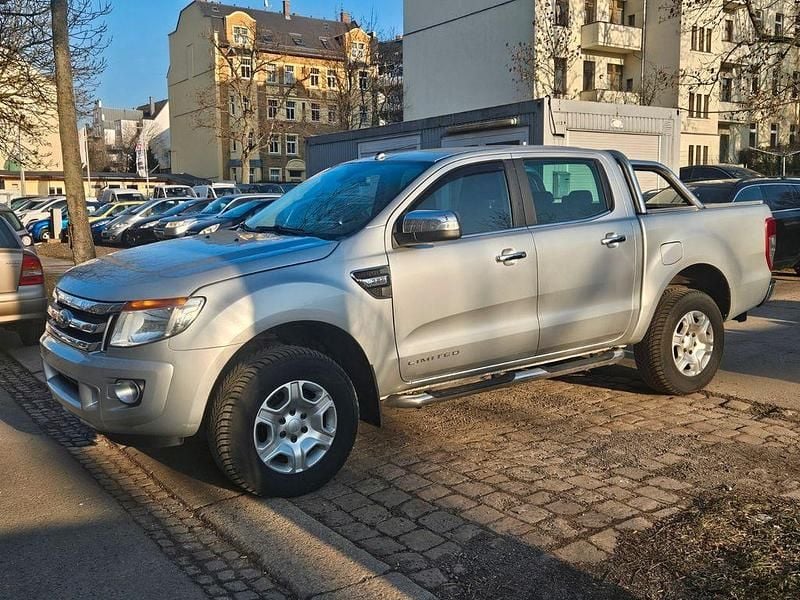 Silber Gebraucht 2015 Ford Ranger Limited Abholung | 12.690 € - Bild 1/4