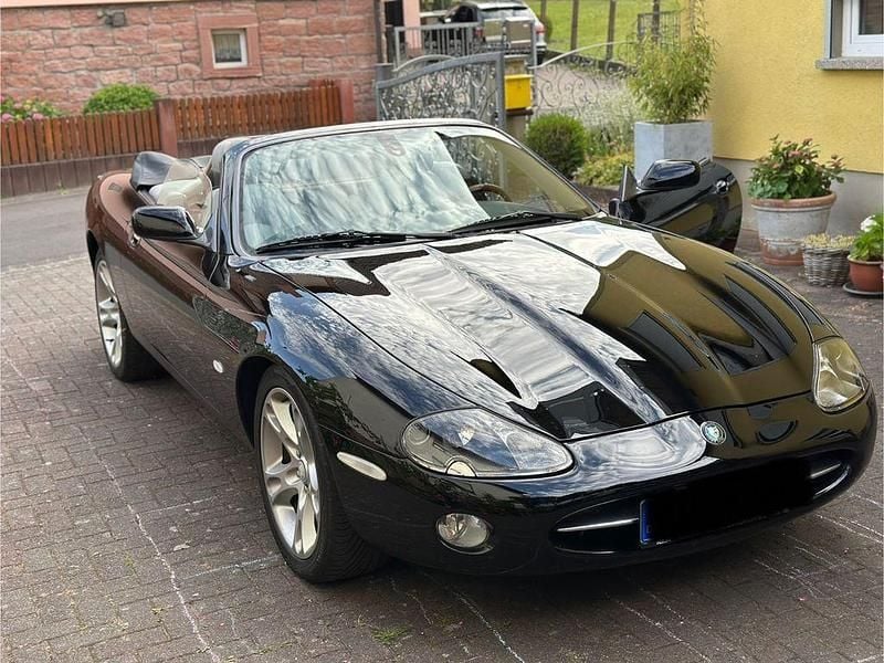 Gebraucht Jaguar XK8 298 PS (219 kW) 2004 Schwarz Cabrio