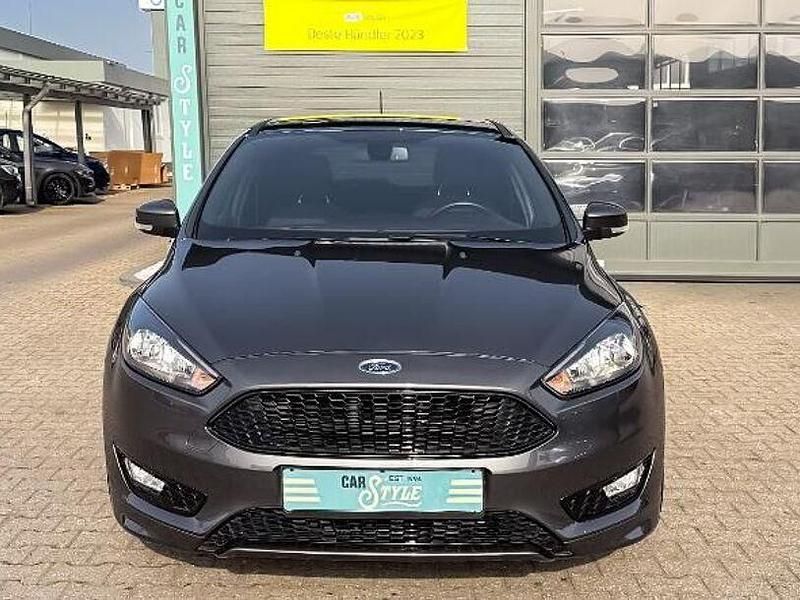 Gebraucht Ford Focus ST 150 PS (110 kW) 2017 Grau Limousine