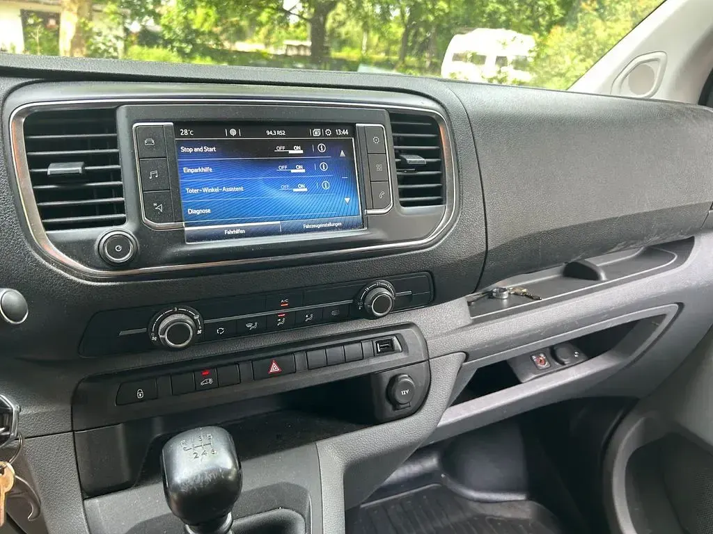 Gebraucht Toyota Proace 120 PS (88 kW) 2018 Weiß Van / Kleinbus