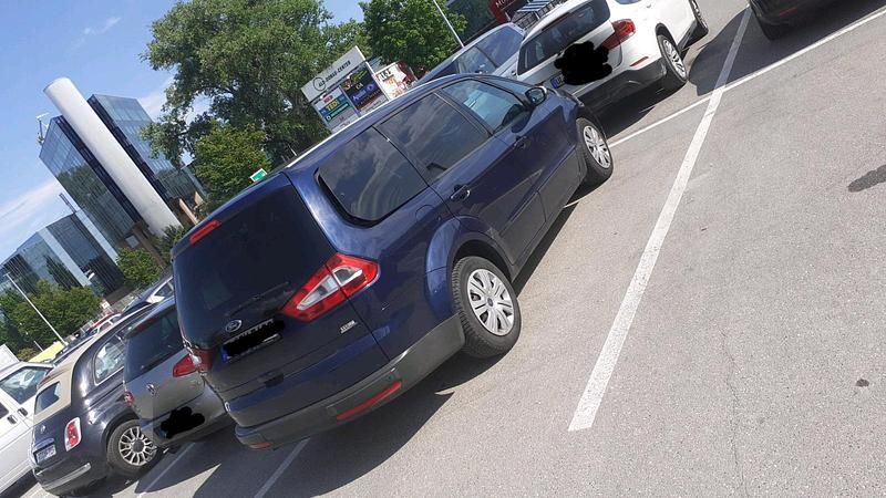 Blau Gebraucht 2009 Ford Galaxy Van / Kleinbus | 7.800 € (Teuer) - Bild 1/4