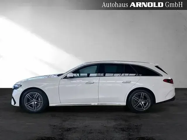 Gebraucht Mercedes E220 AMG line 197 PS (144 kW) 2025 Weiss