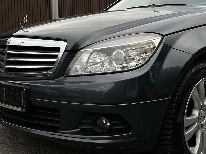 Gebraucht Mercedes C230 204 PS (150 kW) 2008 Grau Kombi