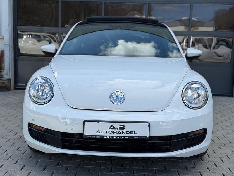 Gebraucht VW Beetle 105 PS (77 kW) 2014 Weiß Kleinwagen