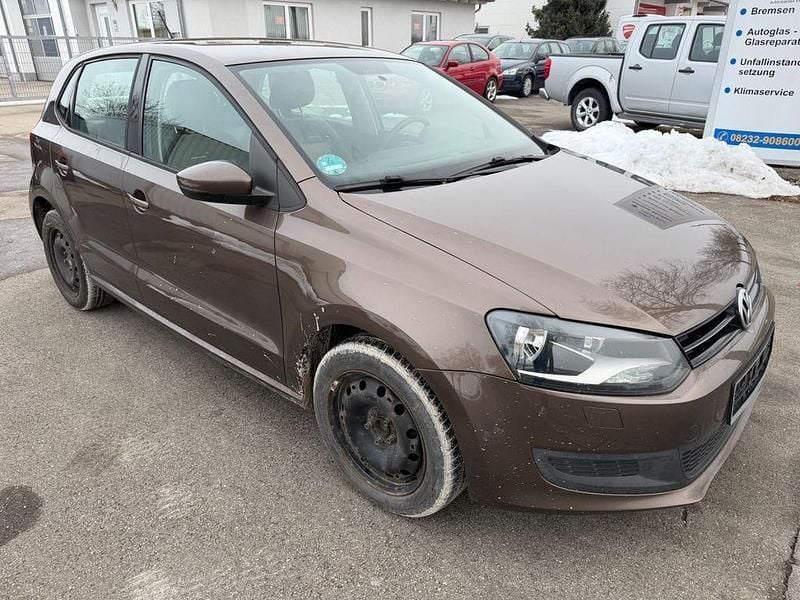 Gebraucht VW Polo Comfortline 69 PS (50 kW) 2012 Braun Kleinwagen