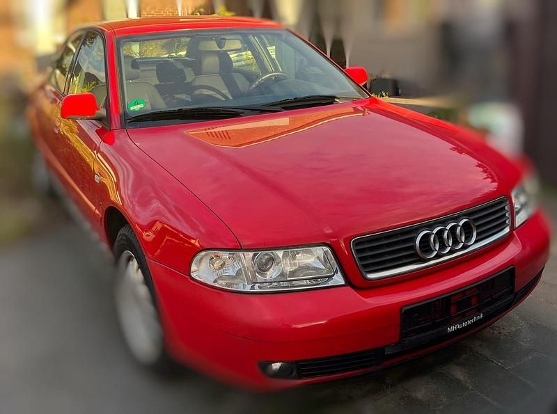 Rot Gebraucht 1999 Audi A4 Limousine | 4.800 € - Bild 1/4