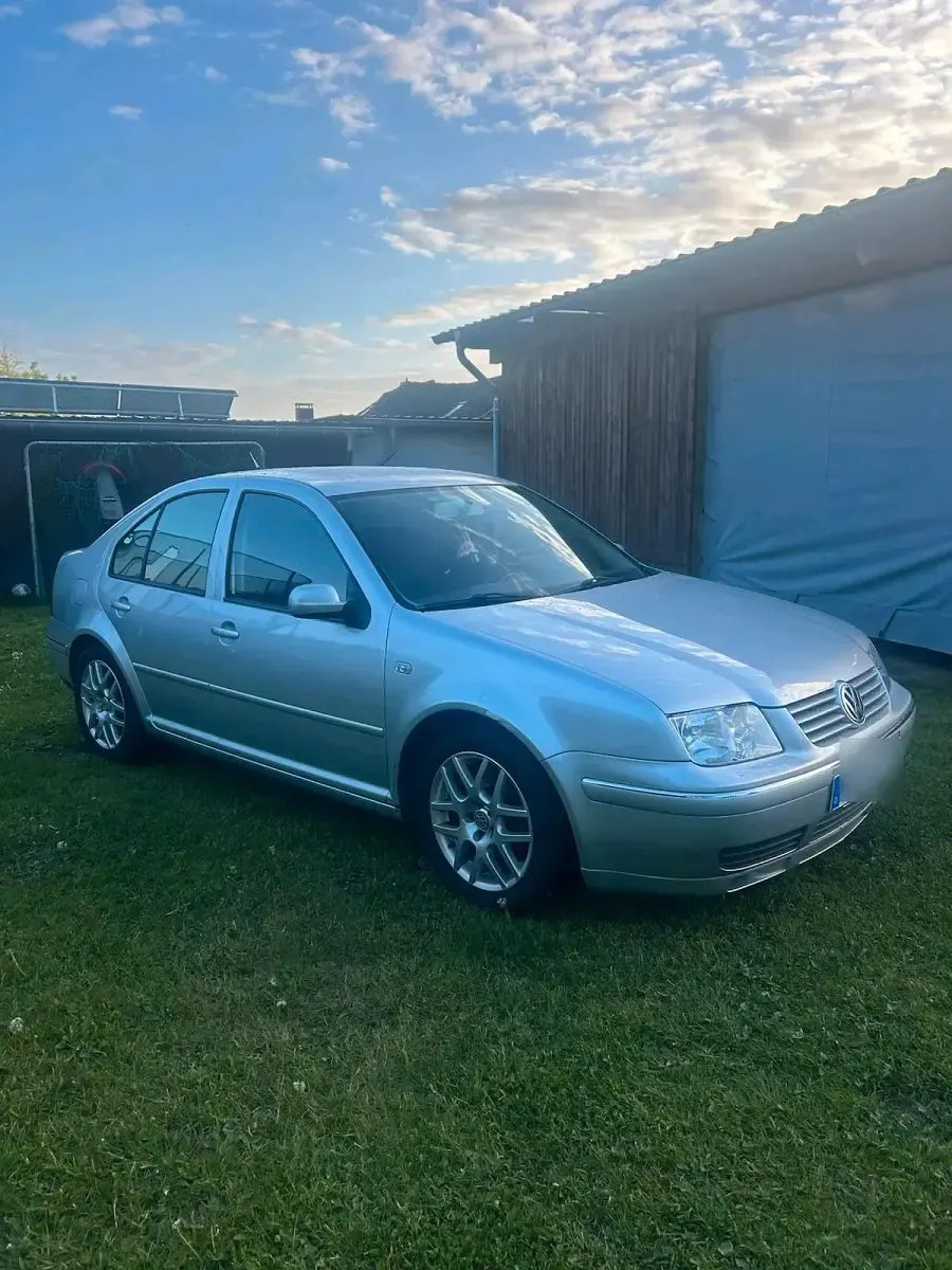 Occasion VW Bora 105 ch (77 kW) 2001 Argent Berline