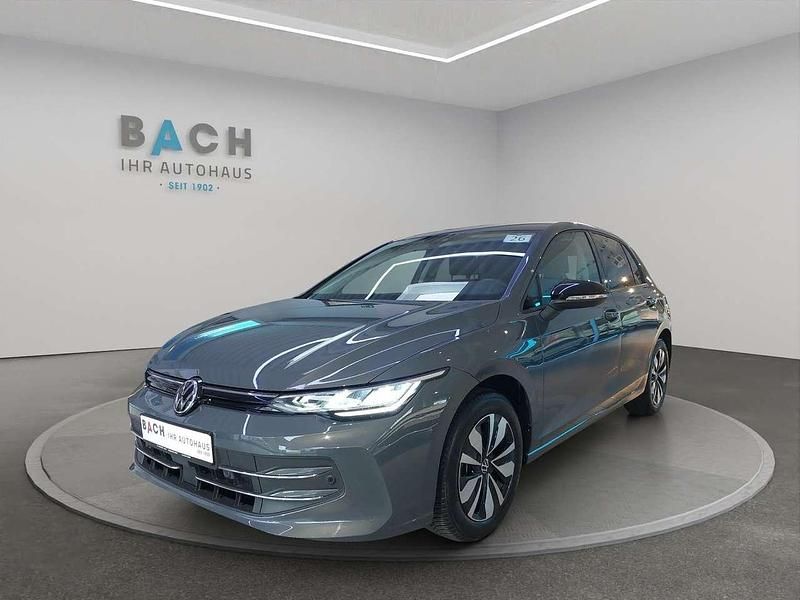Delfingrau met. Gebraucht 2025 VW Golf VIII Goal Limousine | 26.490 € (Guter Preis) - Bild 1/4