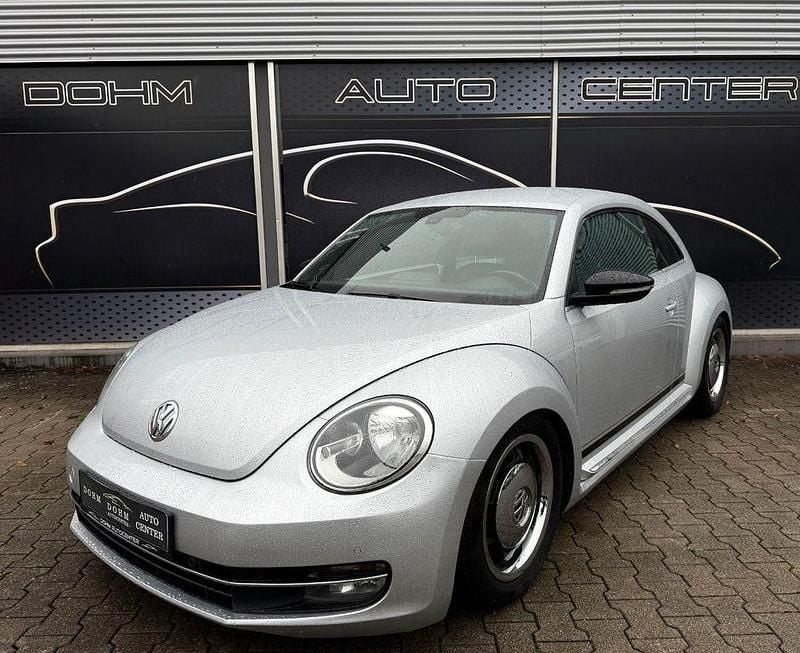 Gebraucht VW Beetle Cup 105 PS (77 kW) 2014 Silber Kleinwagen