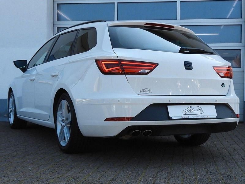 Gebraucht Seat Leon ST FR 125 PS (91 kW) 2018 Weiß Kombi