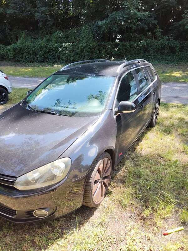 Schwarz Gebraucht 2010 VW Golf VI Highline Kombi | 3.700 € (Superpreis) - Bild 1/4