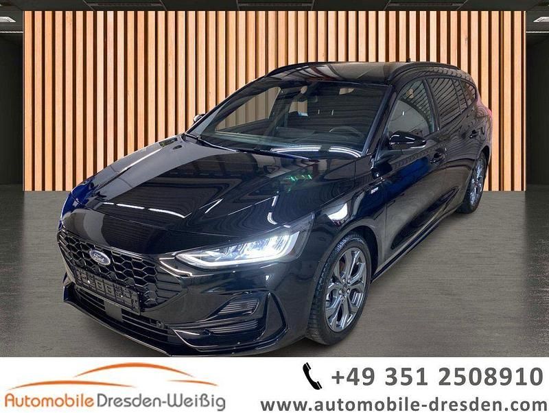 Schwarz Gebraucht 2023 Ford Focus ST-Line Kombi | 21.980 € (Superpreis) - Bild 1/4