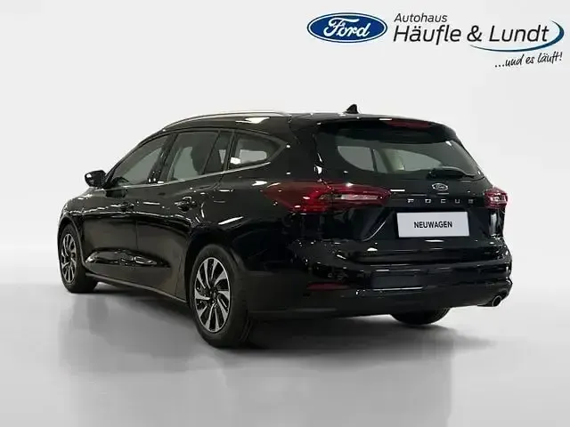 Gebraucht Ford Focus Titanium 116 PS (85 kW) 2024 Obsidianschwarz metallic Kombi