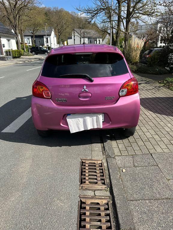 Gebraucht Mitsubishi Space Star 80 PS (58 kW) 2014 Violet Van / Kleinbus