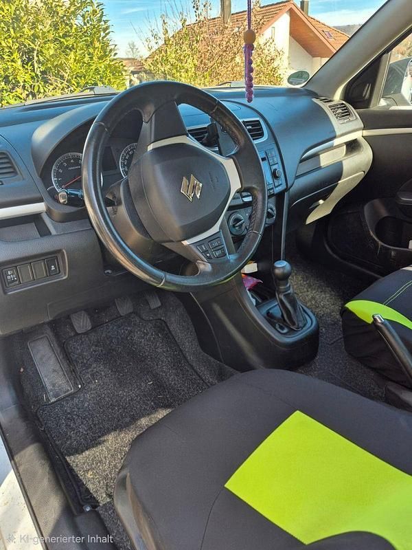 Gebraucht Suzuki Swift Basic 96 PS (70 kW) 2014 Weiß Kleinwagen