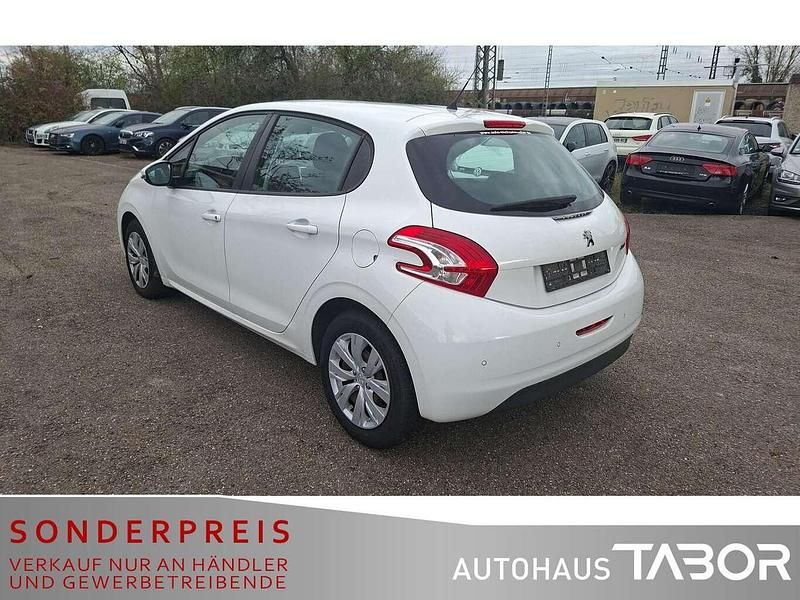 Second-hand Peugeot 208 Active 68 CP (50 kW) 2014 Alb Hatchback