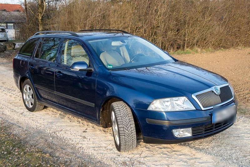 Gebraucht Skoda Octavia 105 PS (77 kW) 2006 Blau Kombi