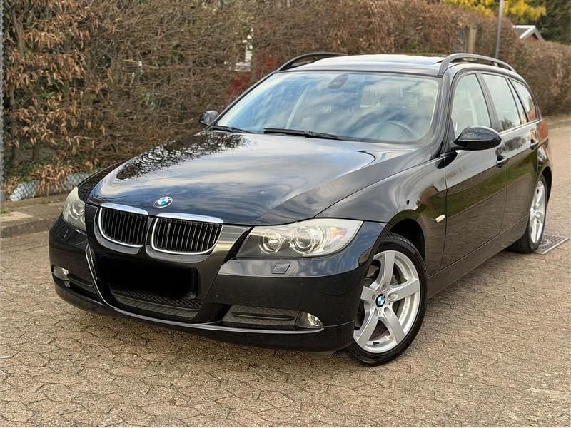 Gebraucht BMW 318 130 PS (95 kW) 2007 Schwarz Kombi