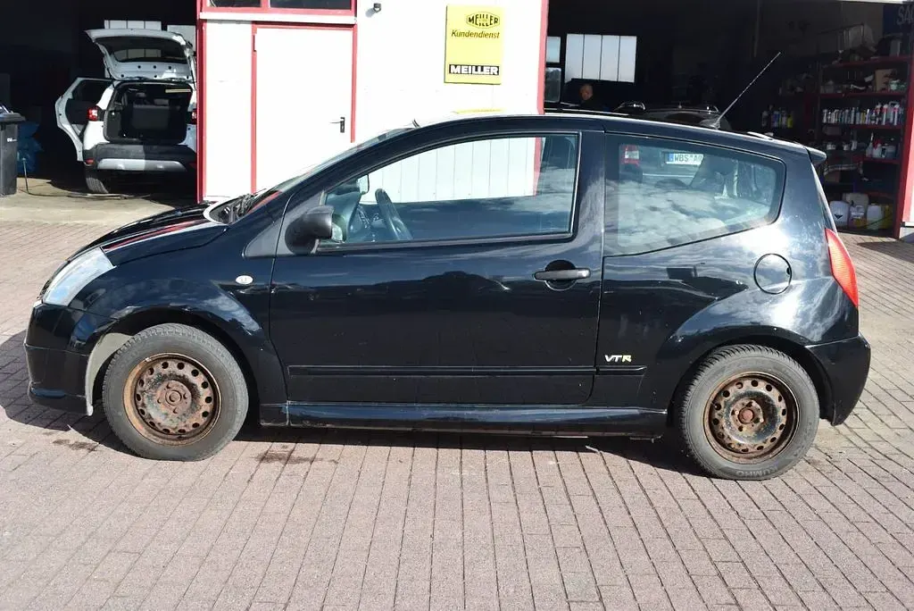Gebraucht Citroën C2 VTR Sport 60 PS (44 kW) 2005 Schwarz Kleinwagen