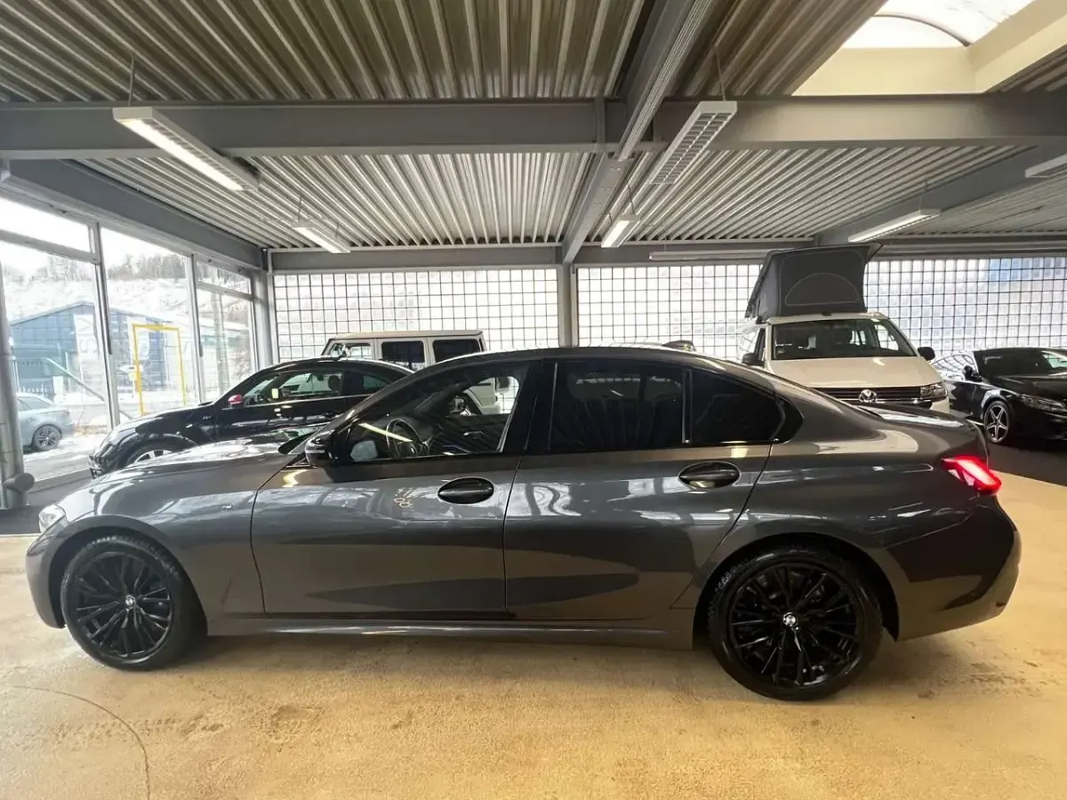 Gebraucht BMW 340 374 PS (275 kW) 2021 Mineralgrau Limousine